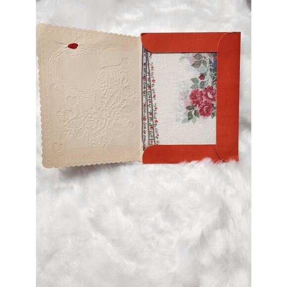 Vintage Valentine's and Christmas Cards - Picture 3 of 14